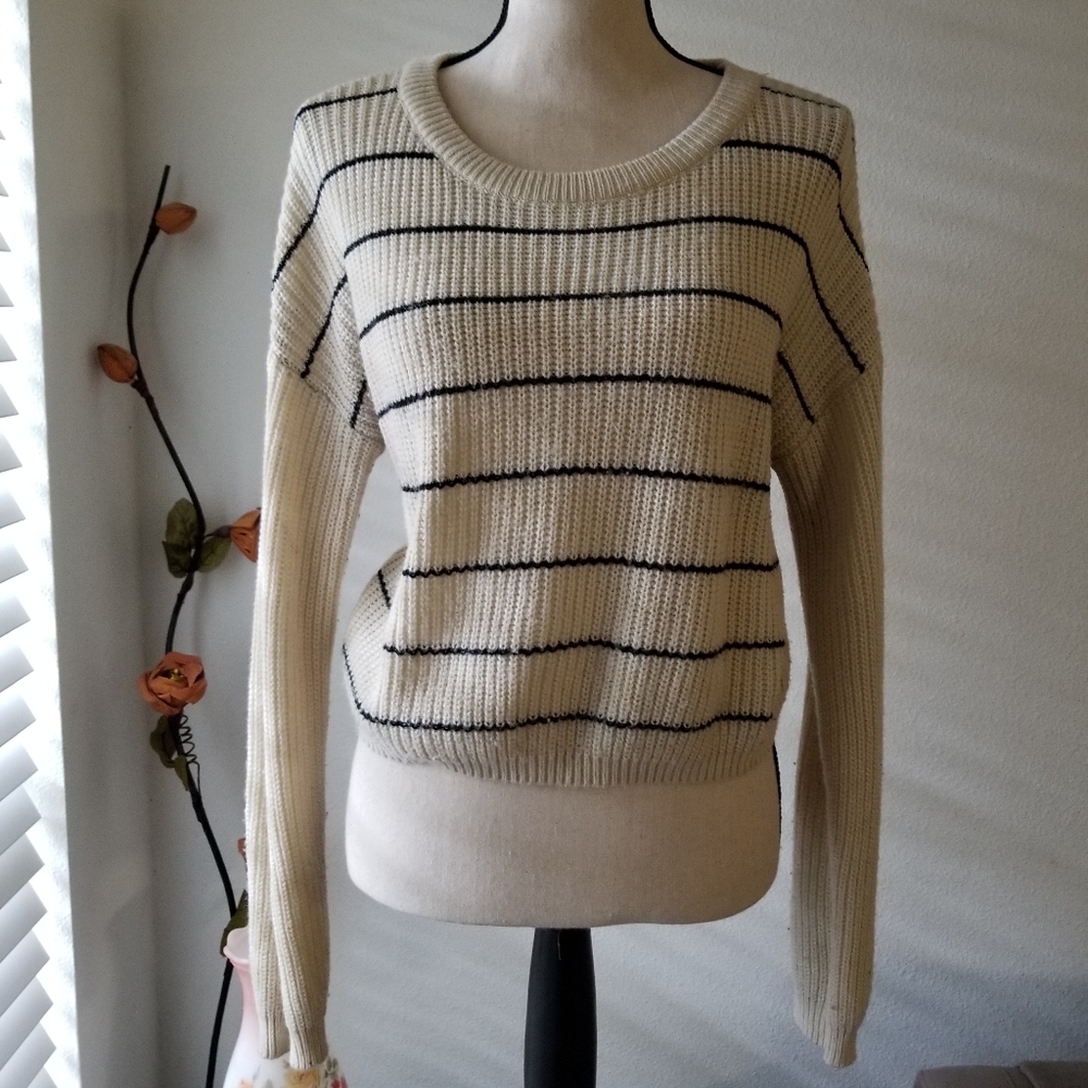 Ijoah knit sweater, L